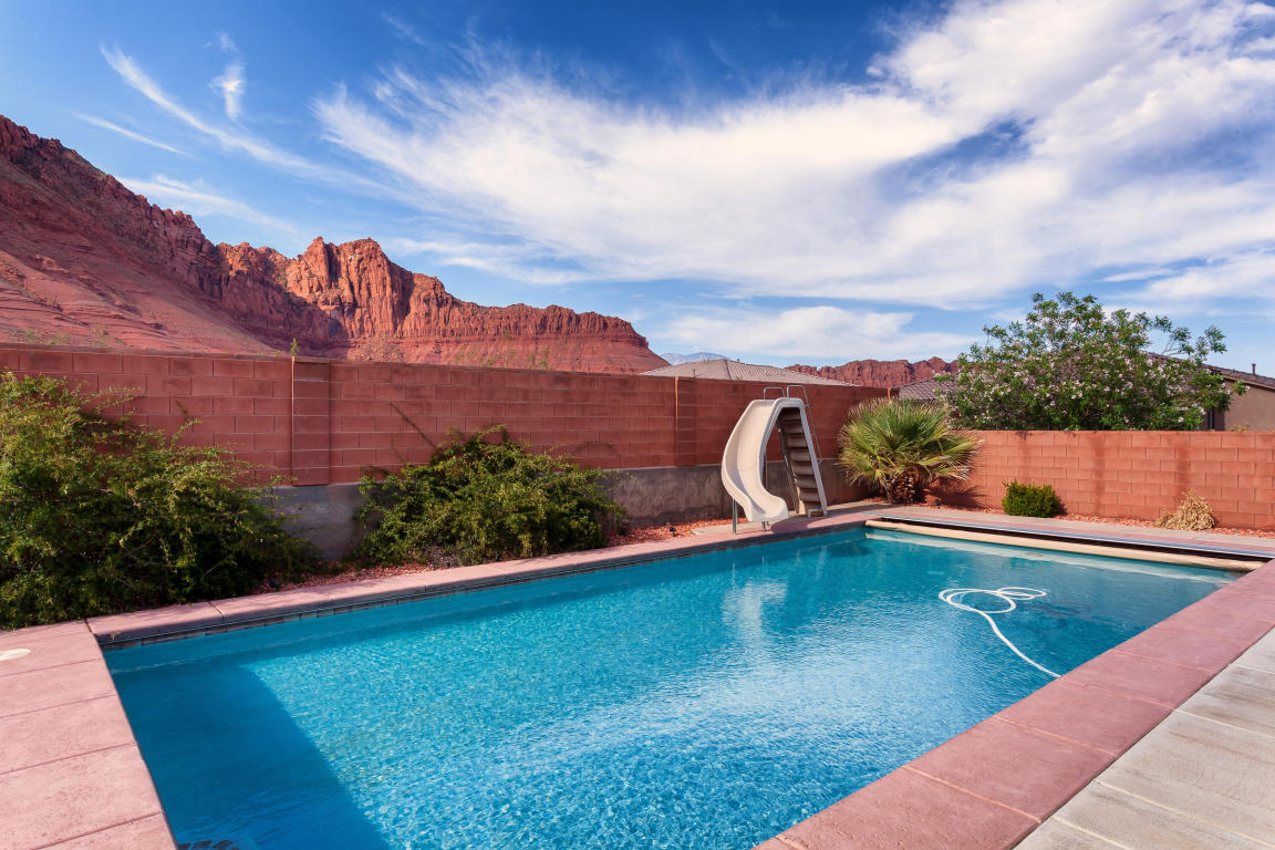 315 E 250 N, Ivins, UT 84738