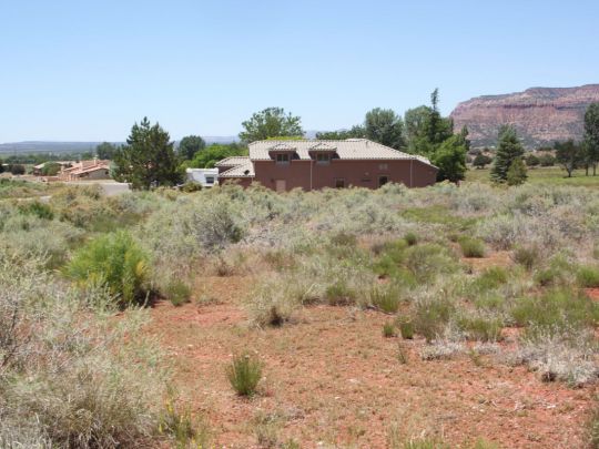 126 S FAIRWAY Dr, Kanab, UT 84741