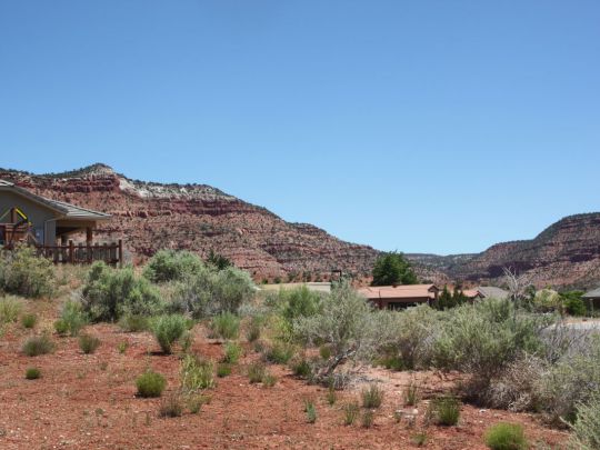 126 S FAIRWAY Dr, Kanab, UT 84741