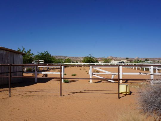 S Patrick Henry Ct, Big Water, UT 84741