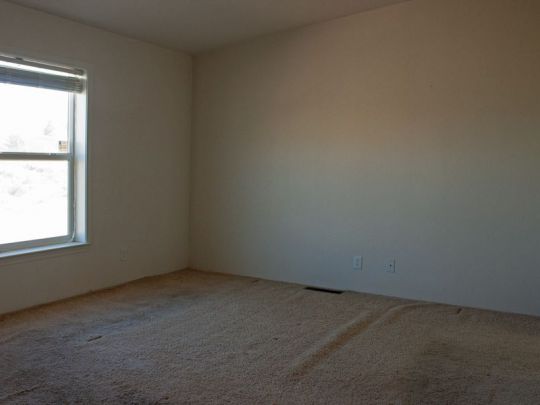 475 S Freedom Way, Big Water, UT 84741