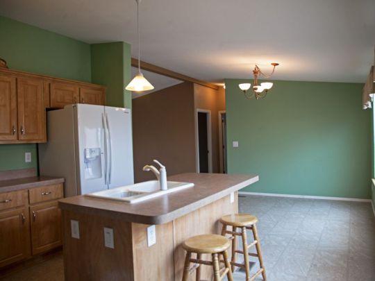 4835 W Third Ave, Big Water, UT 84741