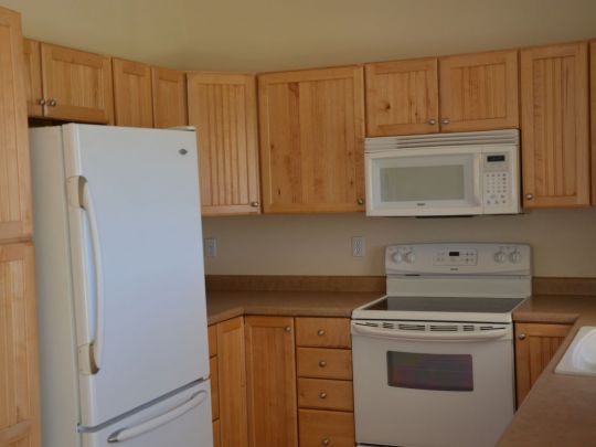 953 W NAVAJO DR, Kanab, UT 84741