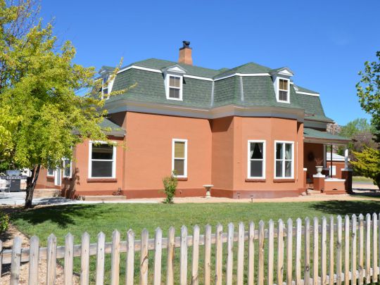 116 S 100 W, Kanab, UT 84741