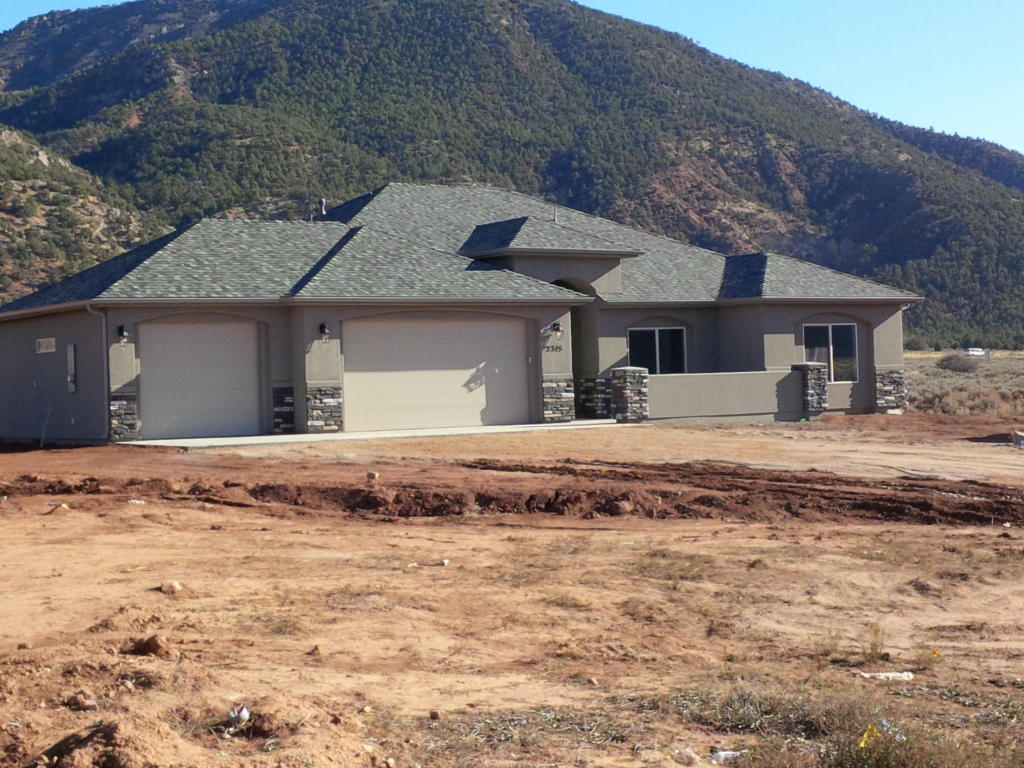 2229 E Badger Way, New Harmony, UT 84757