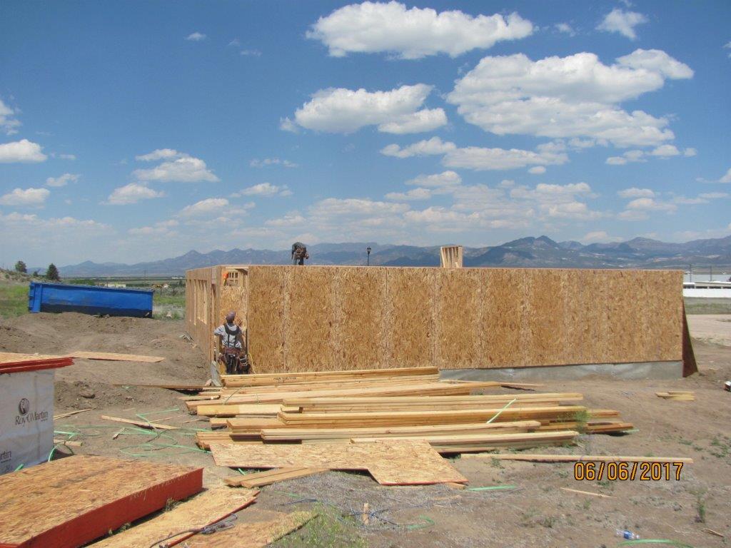 228 W Aspen Valley Dr, Panguitch, UT 84759