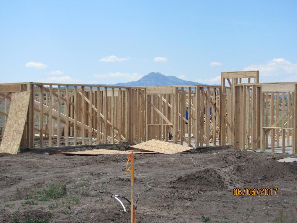 698 N Kaycie Ln, Panguitch, UT 84759