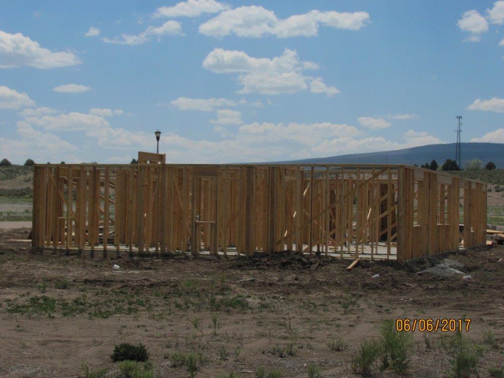 698 N Kaycie Ln, Panguitch, UT 84759