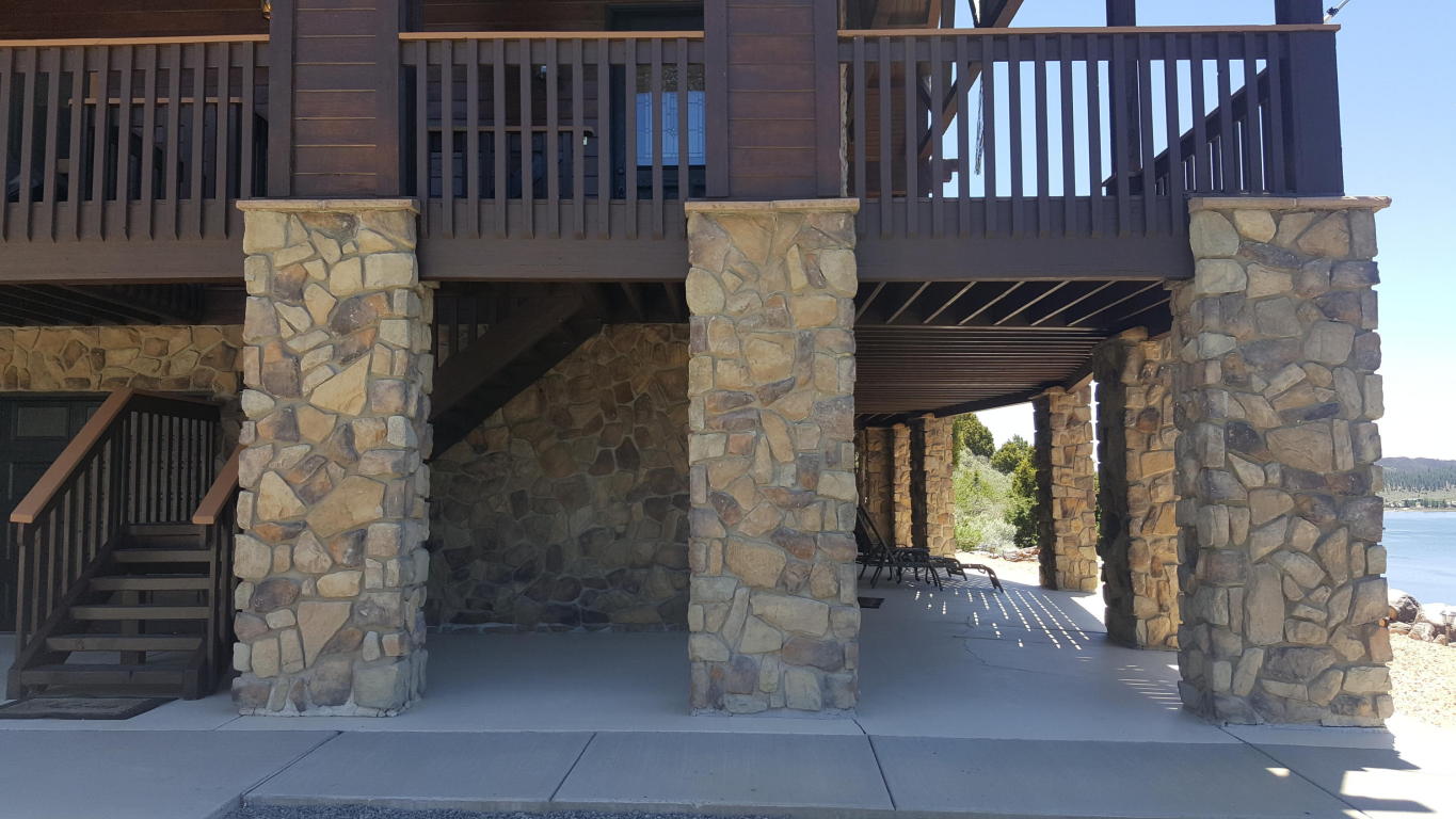 51 Pinion CIR, Panguitch, UT 84759