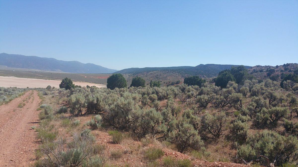 Sec 25, T33S, R10W, Parowan, UT 84761