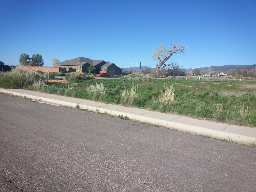 1367 W 325 S, Parowan, UT 84761