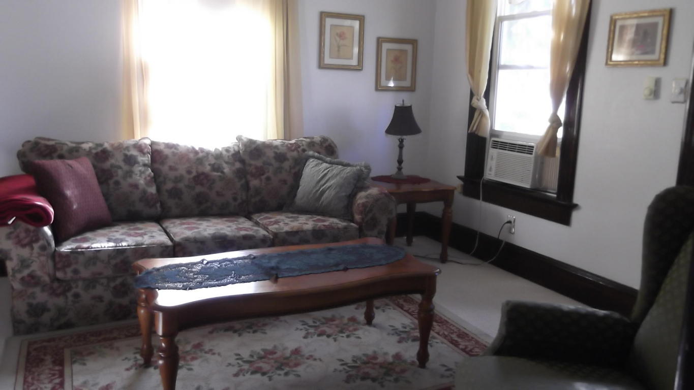 7 N Main ST, Parowan, UT 84761