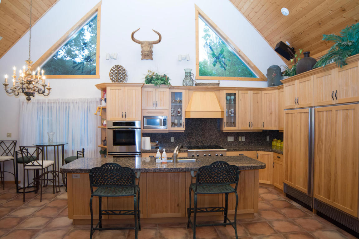 487 E City View DR, Parowan, UT 84761