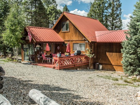 1405 E Woodchuck Rd, Duck Creek Village, UT 84762