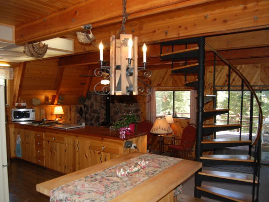 205 E Rim Rd, Duck Creek Village, UT 84762
