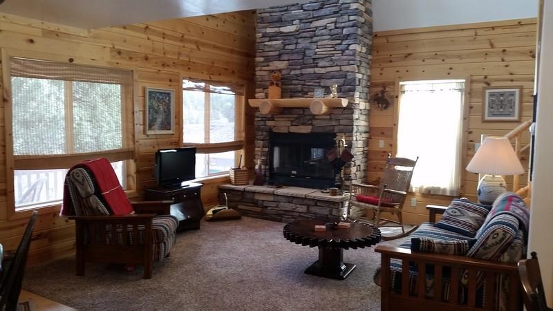 2790 N Dead Horse LP, Duck Creek, UT 84762