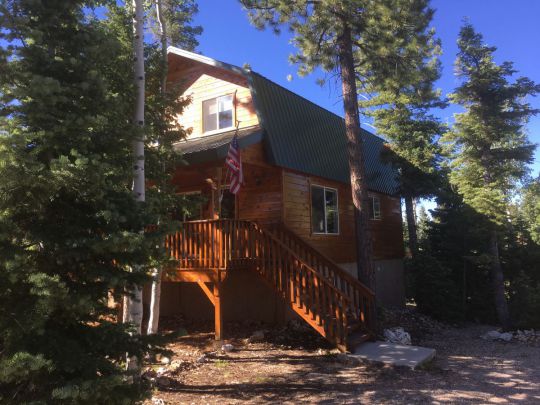 50 E Christensen Dr, Duck Creek Village, UT 84762