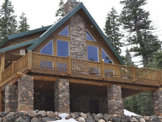 1670 W Strawberry Point Rd, Duck Creek Village, UT 84762