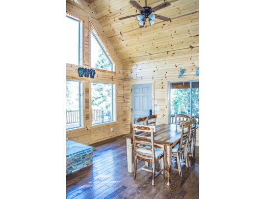 1670 W Strawberry Point Rd, Duck Creek Village, UT 84762
