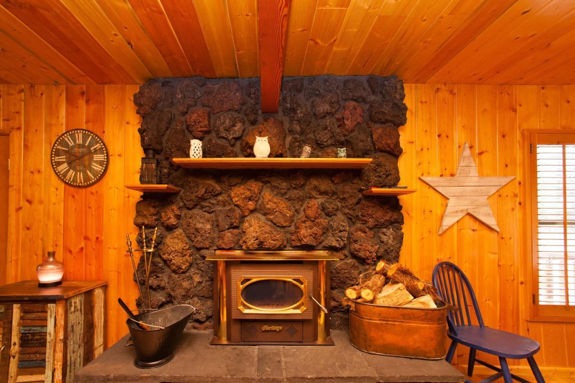 1360 Heavenly Dr, Duck Creek, UT 84762
