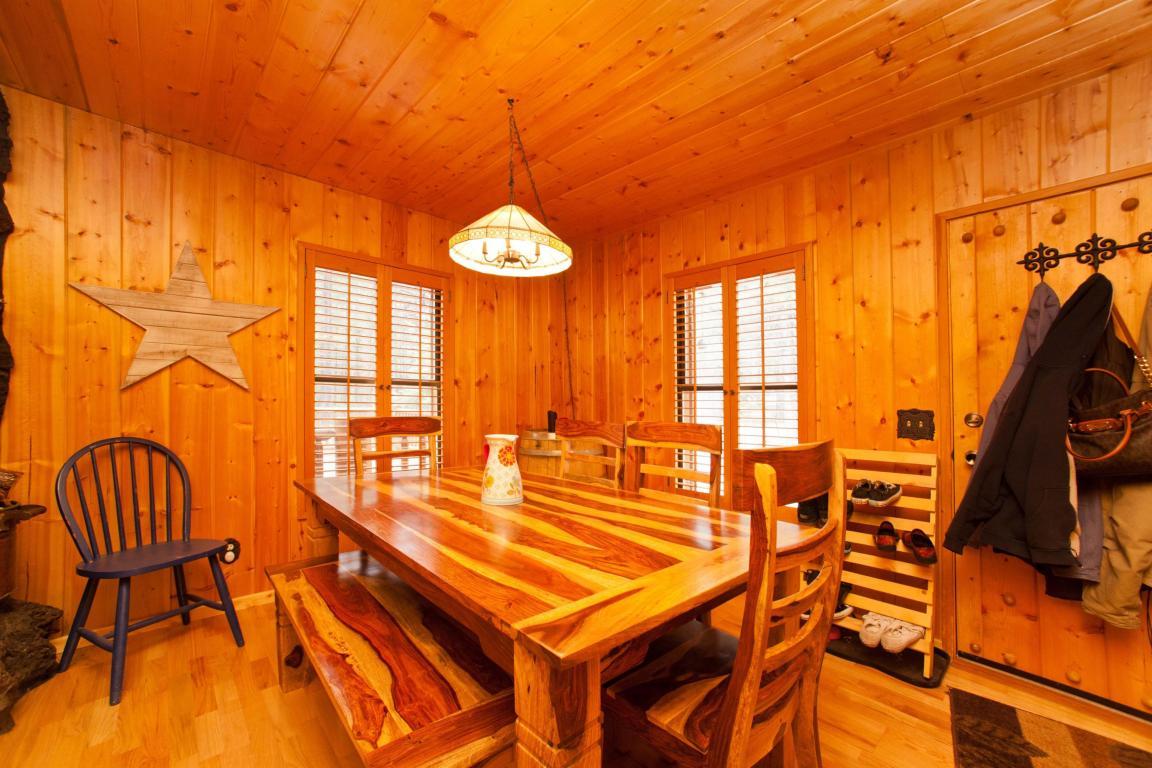1360 Heavenly Dr, Duck Creek, UT 84762