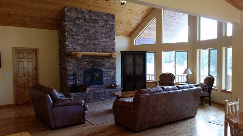 740 N Debonair DR, Duck Creek, UT 84762