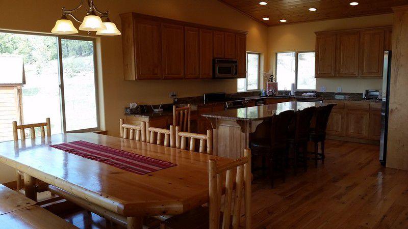 740 N Debonair DR, Duck Creek, UT 84762