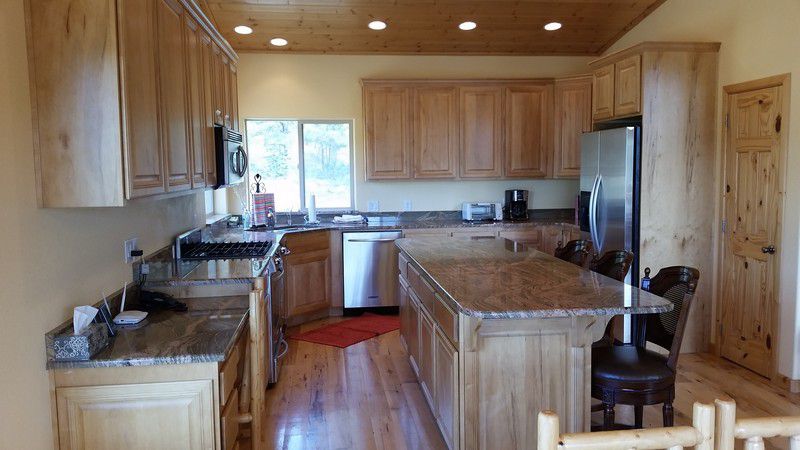 740 N Debonair Drive, Duck Creek Village, UT 84762
