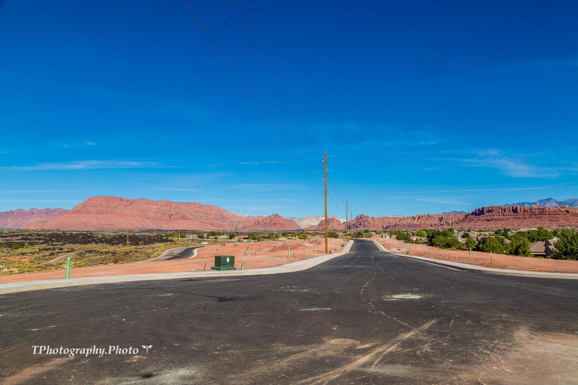 Desert Heights DR, Santa Clara, UT 84765