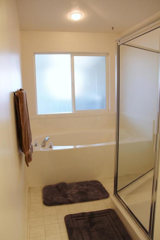 3417 Adobe DR, Santa Clara, UT 84765