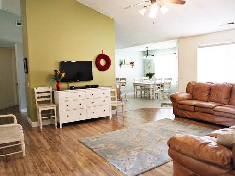 2301 Julie DR, Santa Clara, UT 84765