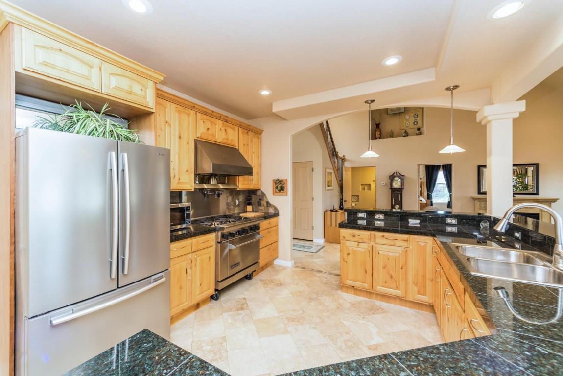 3415 W Robbin N Ct, Santa Clara, UT 84765