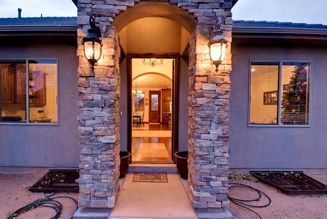 897 Country LN, Santa Clara, UT 84765