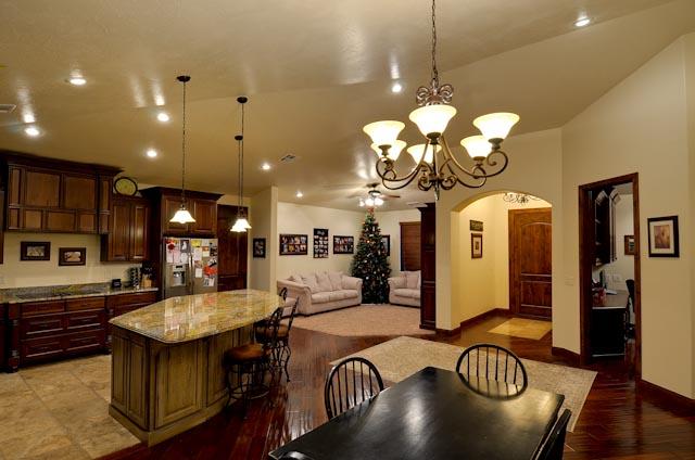 897 Country LN, Santa Clara, UT 84765