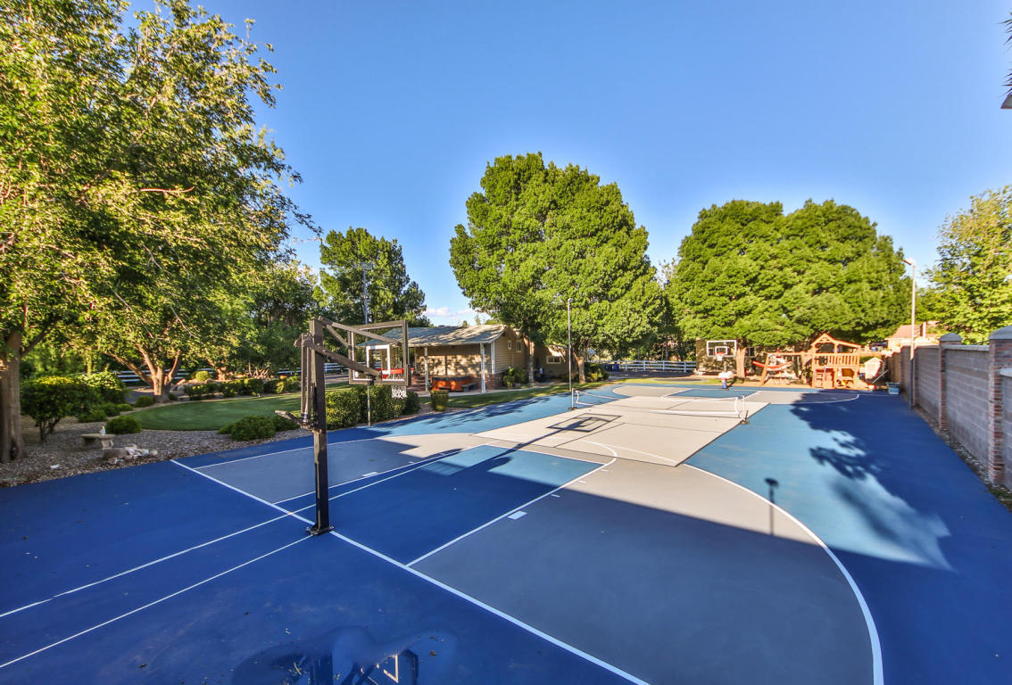 2537 Vineyard DR, Santa Clara, UT 84765
