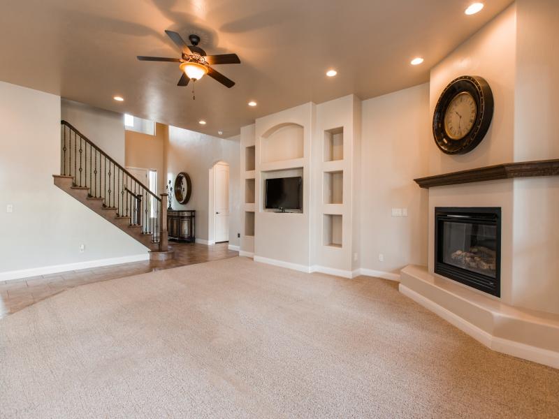 2450 Hafen LN, Santa Clara, UT 84765