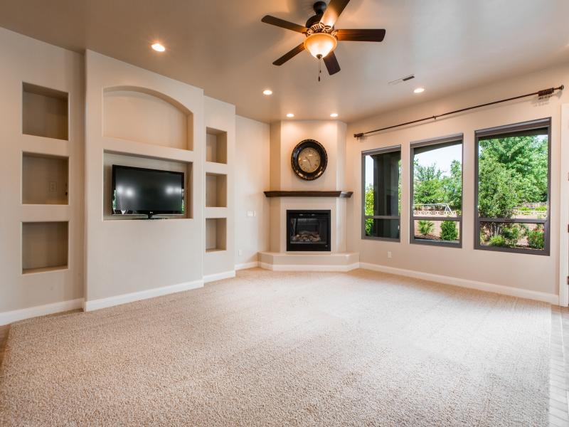 2450 Hafen LN, Santa Clara, UT 84765