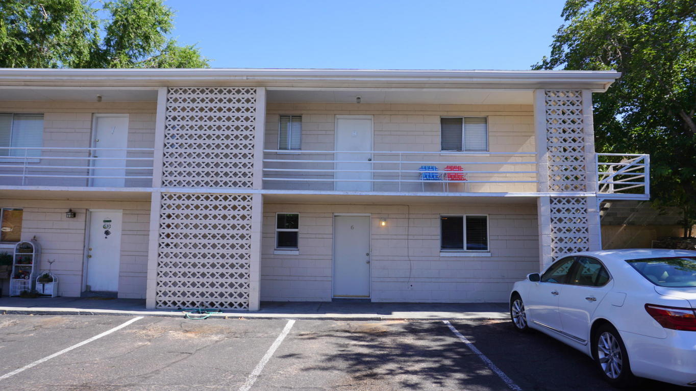 465 S 100 E, St George, UT 84770