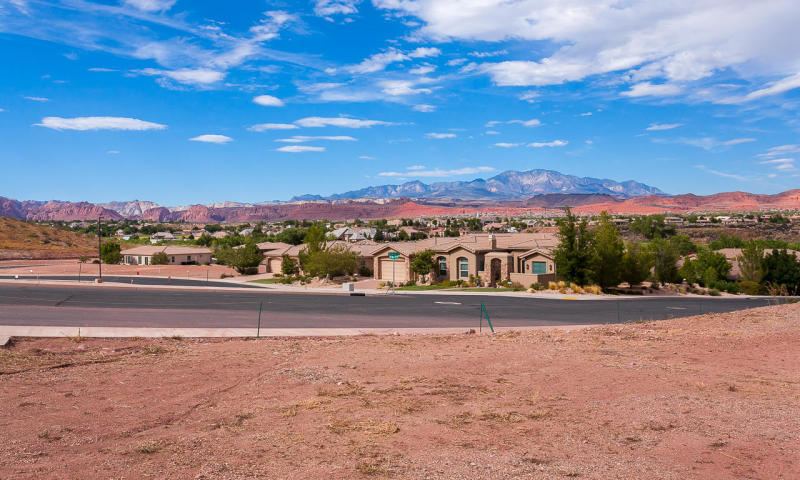 2660 Emeraud DR, St George, UT 84770