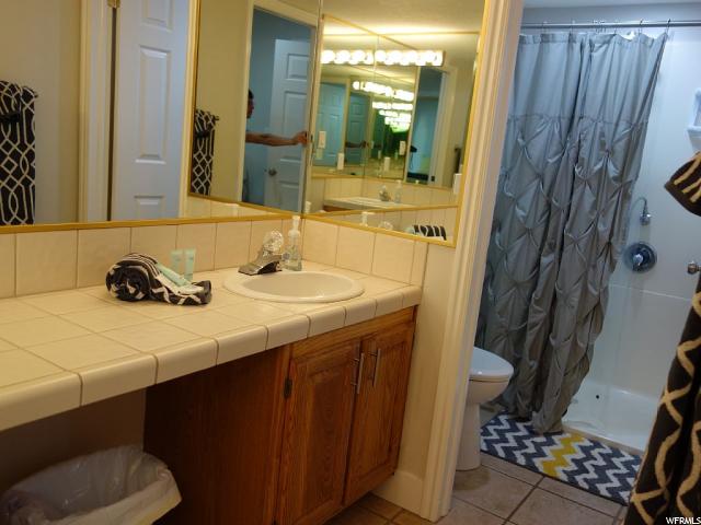 860 S VILLAGE RD, St. George, UT 84770