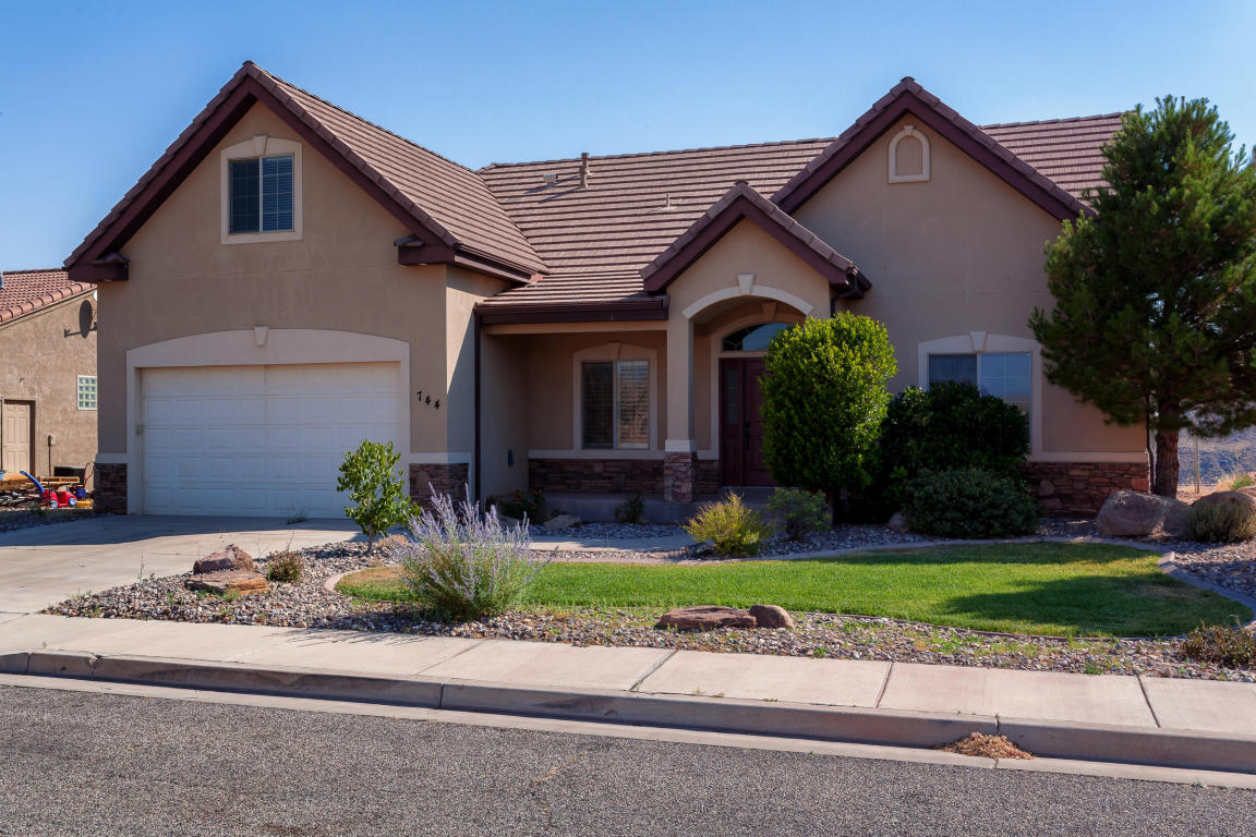 744 Obsidian DR, St George, UT 84770