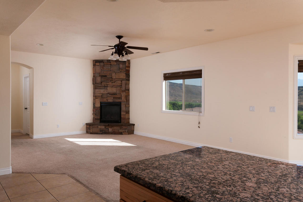 744 Obsidian DR, St George, UT 84770