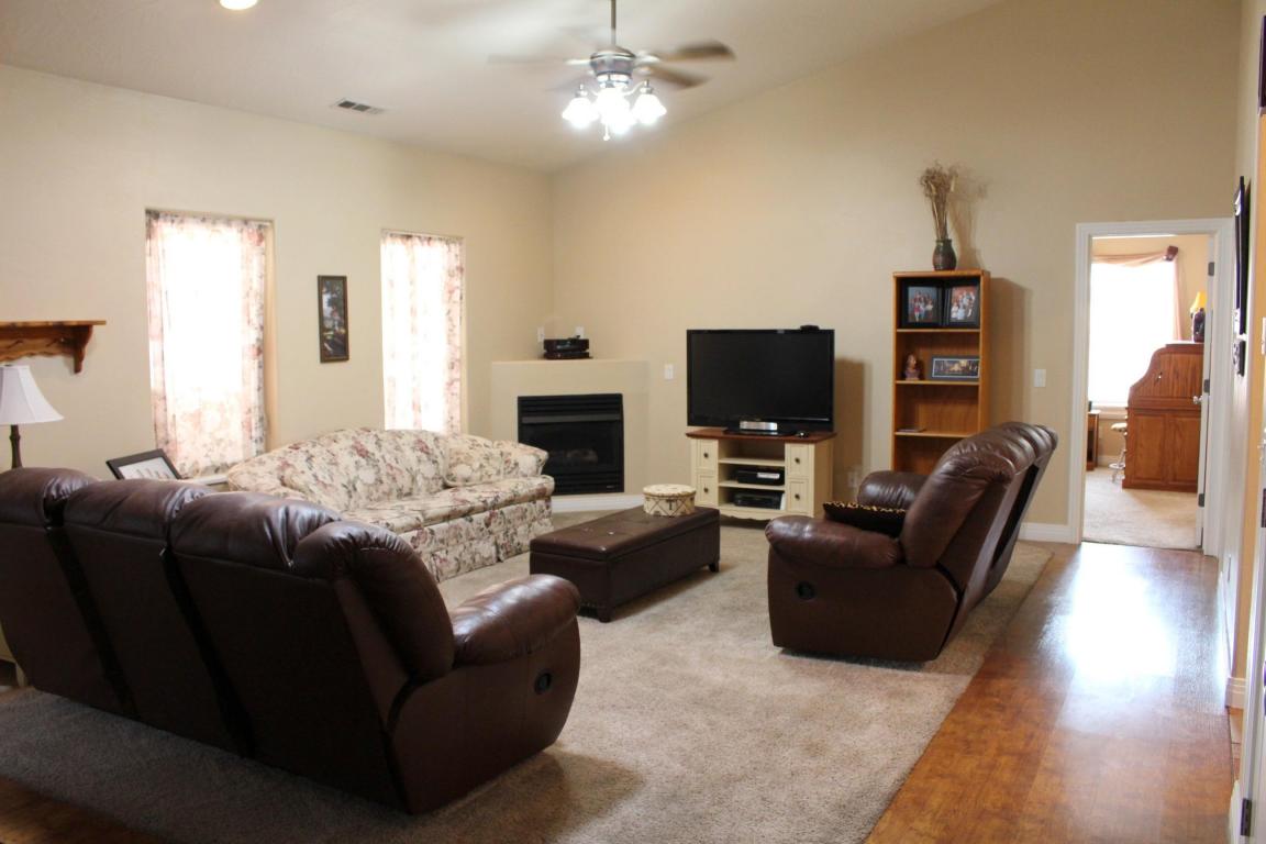 1889 N Lava Flow, St George, UT 84770