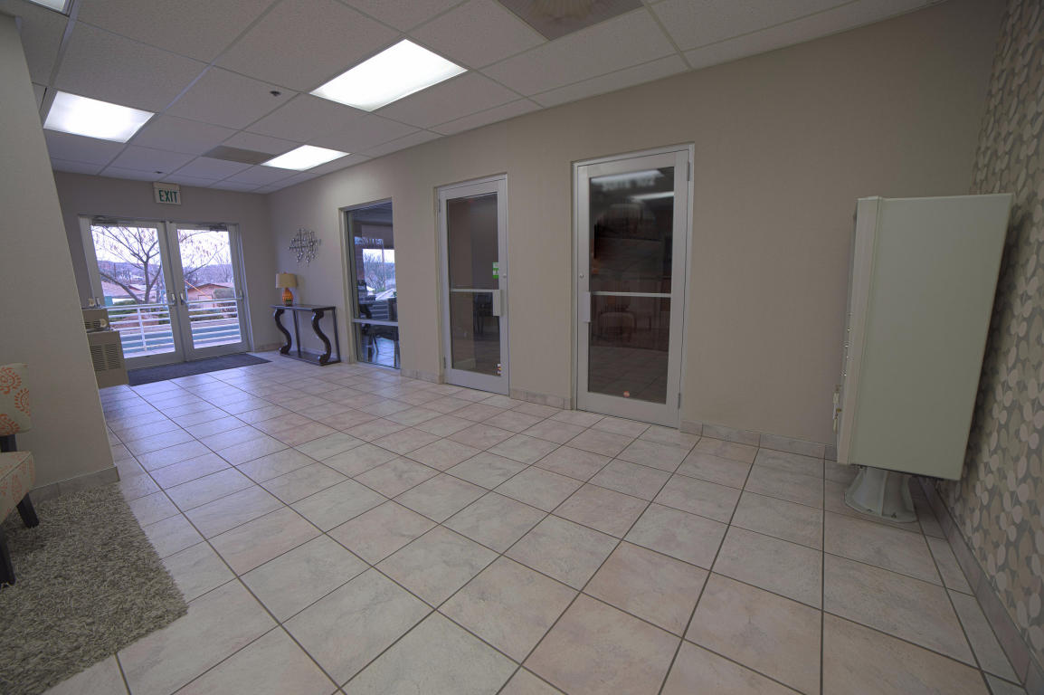 437 S Bluff St. #202, St George, UT 84770