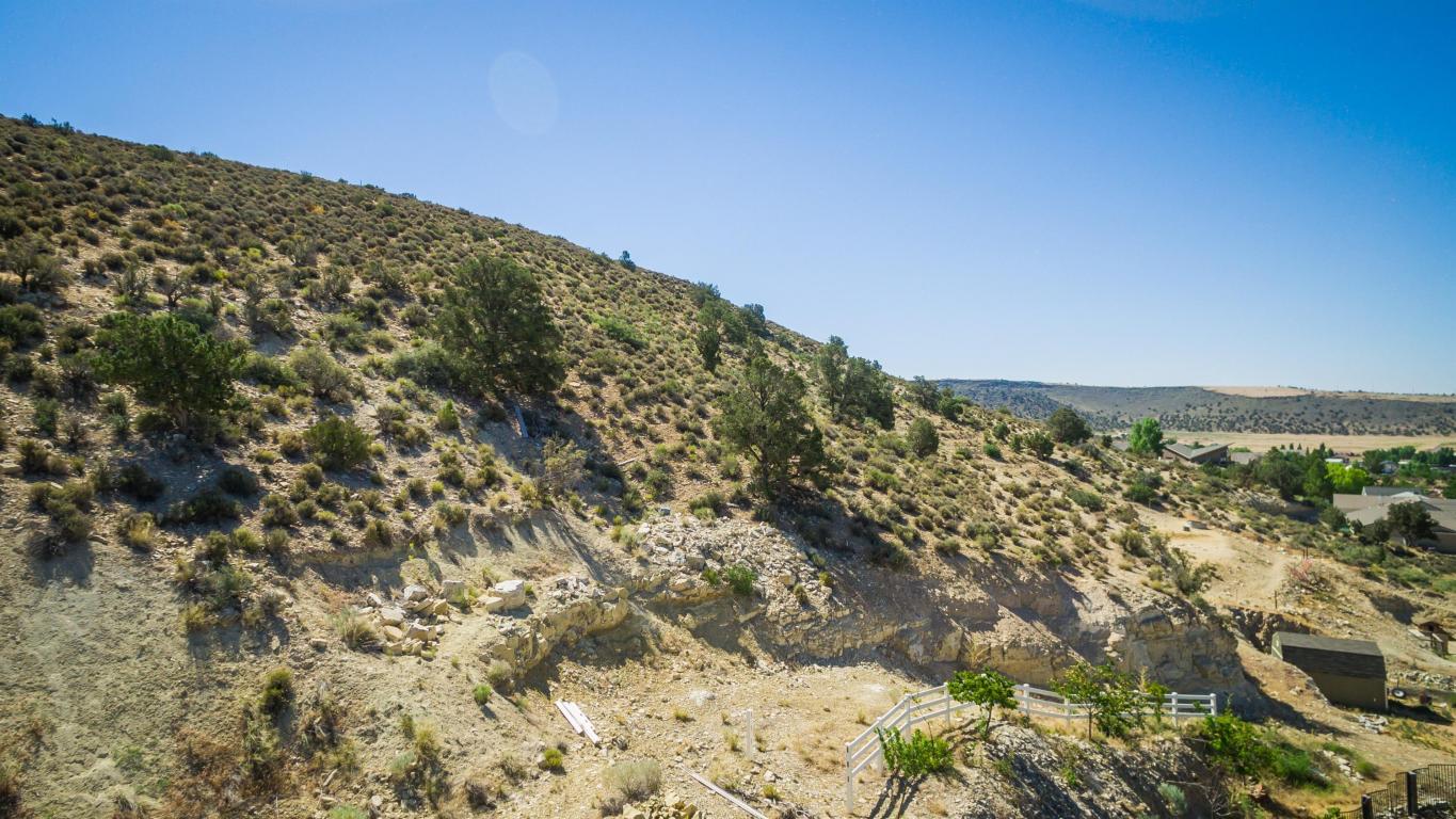 8246 N DIAMOND VALLEY DR, St George, UT 84770