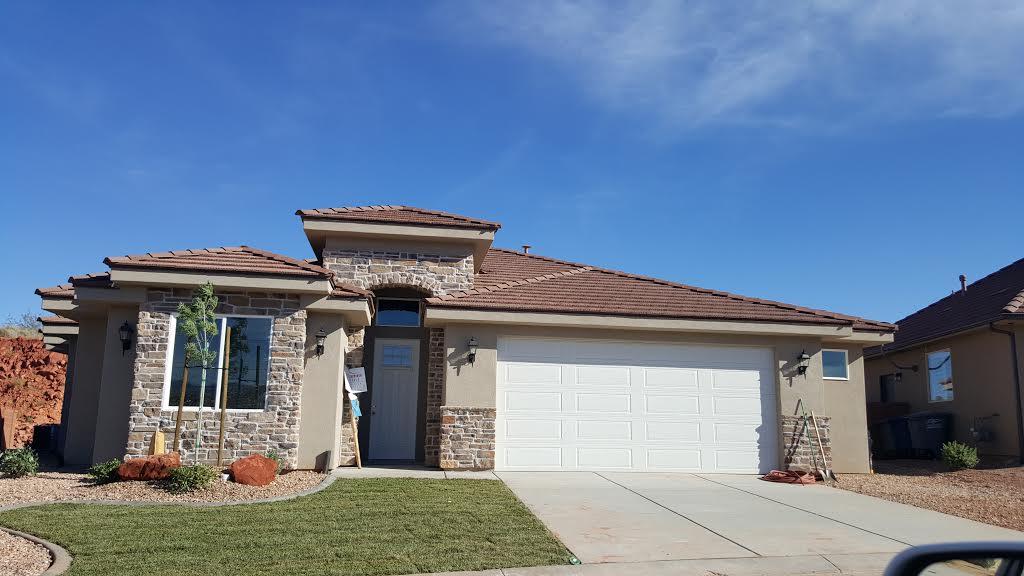 2166 E Colorado CIR, St George, UT 84770
