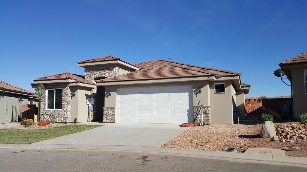 2166 E Colorado CIR, St George, UT 84770