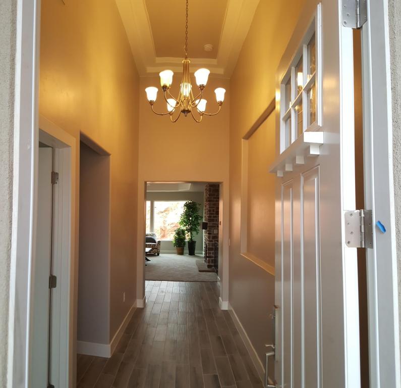 2166 E Colorado CIR, St George, UT 84770