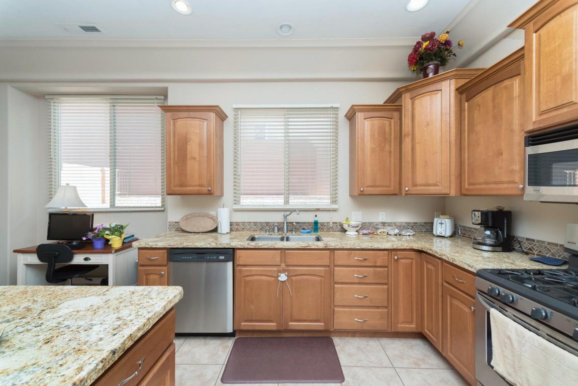 1565 N Sage Dr, St George, UT 84770
