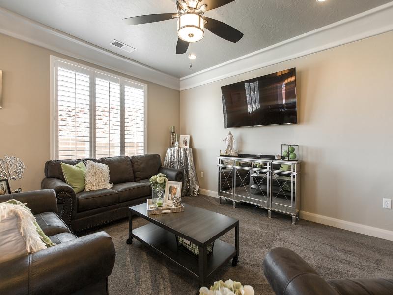 2170 E Colorado CIR, St George, UT 84770